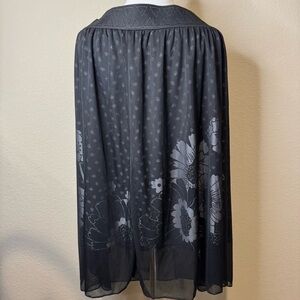 LuLaRoe Black and white Floral Lola Skirt